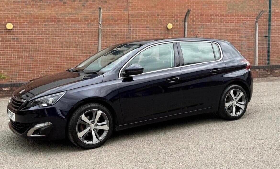 Used Peugeot 308 2016 for sale - 76878414: Photo 31