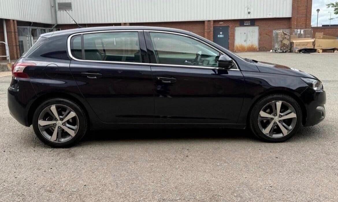 Used Peugeot 308 2016 for sale - 76878414: Photo 6
