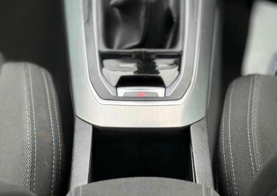 Used Peugeot 308 2016 for sale - 77320975: Photo 21