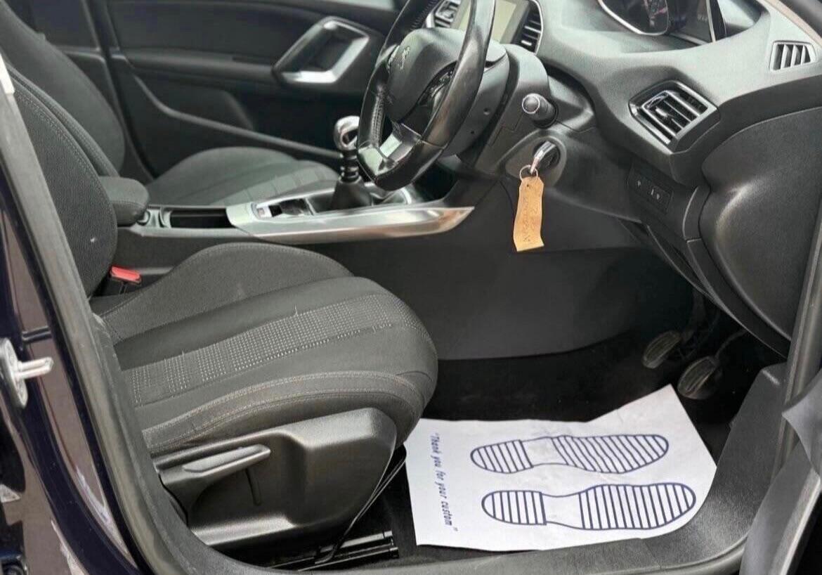 Used Peugeot 308 2016 for sale - 77320975: Photo 32