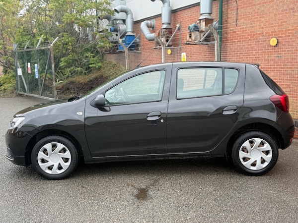 Used Dacia Sandero 2017 for sale - 76000919: Photo 6