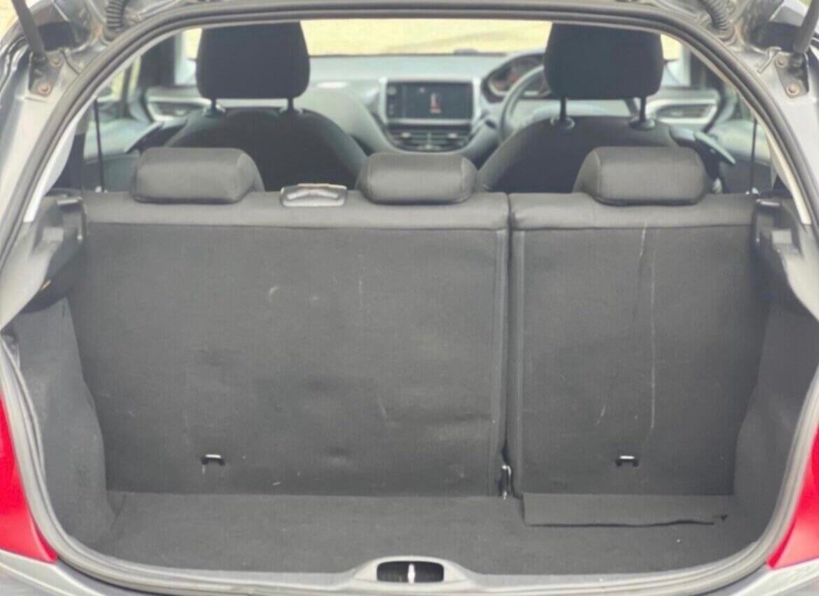 Used Peugeot 208 2014 for sale - 77279535: Photo 13