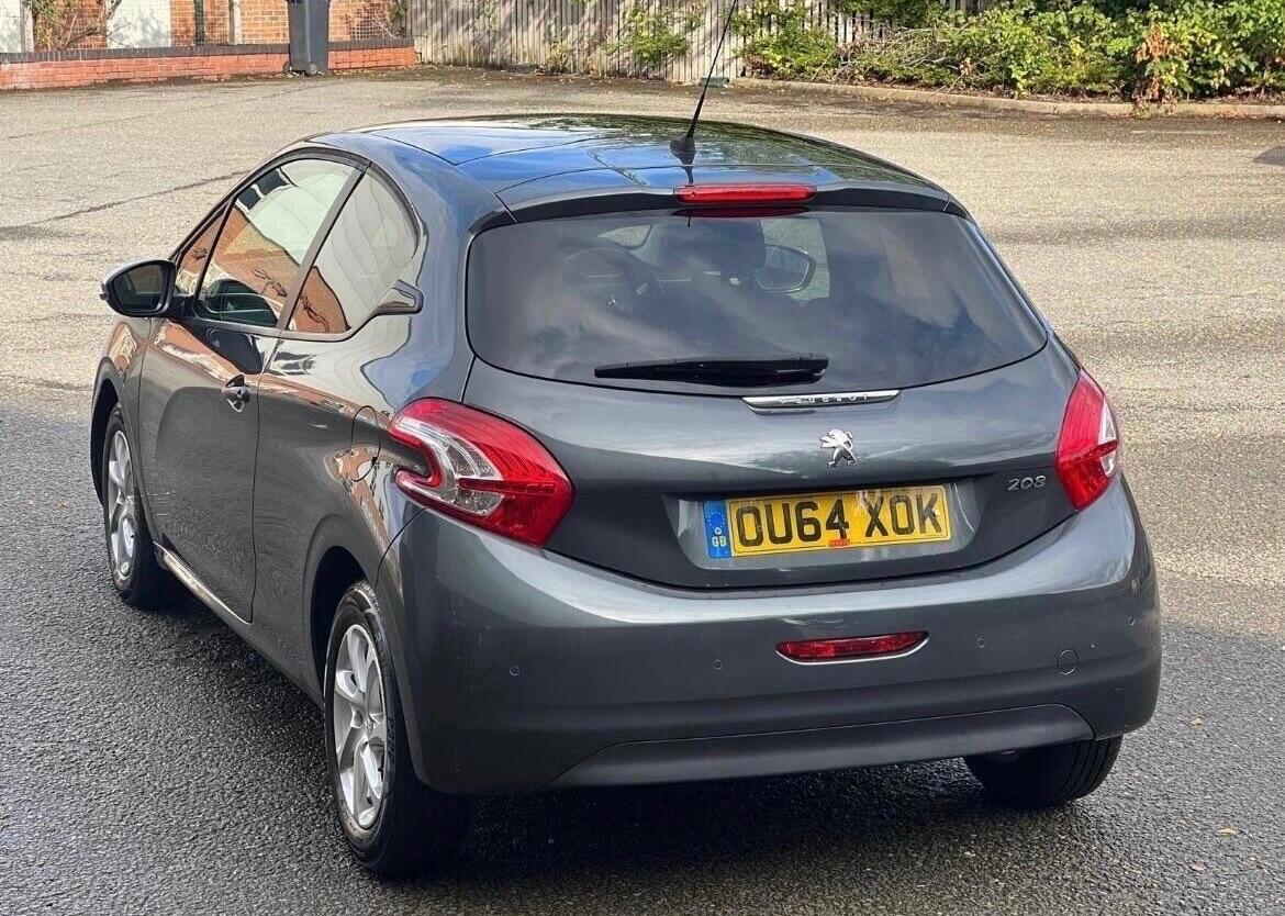 Used Peugeot 208 2014 for sale - 77279535: Photo 27