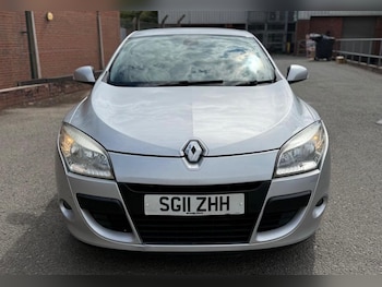 Used Renault Megane 2011 for sale - 75780752: Photo