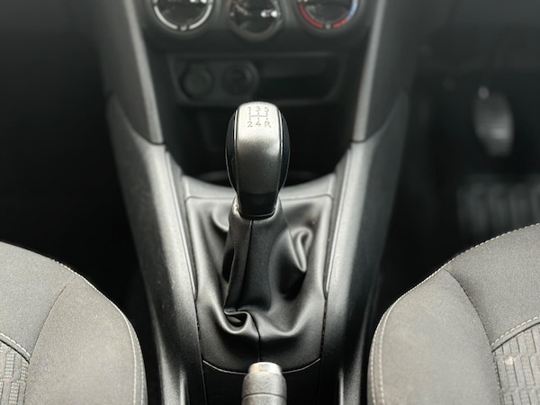Used Peugeot 208 2017 for sale - 76260254: Photo 20