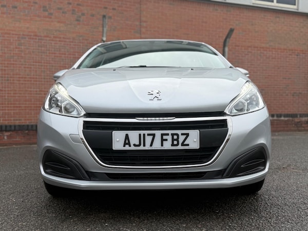 Used Peugeot 208 2017 for sale - 76260254: Photo 27