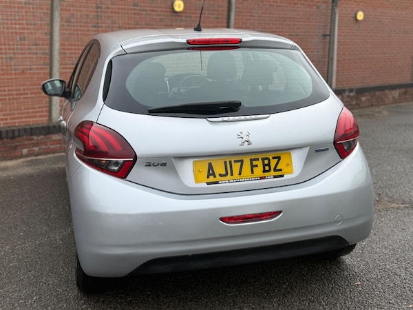 Used Peugeot 208 2017 for sale - 76260254: Photo 28