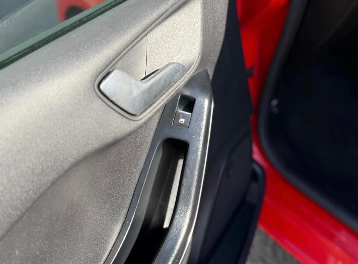 Used Ford Fiesta 2019 for sale - 77054102: Photo 31