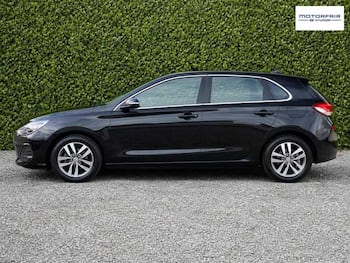 Used Hyundai i30 2018 for sale - 79844683: Photo