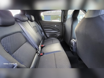 Used Nissan Juke 2023 for sale - 75987061: Photo 2