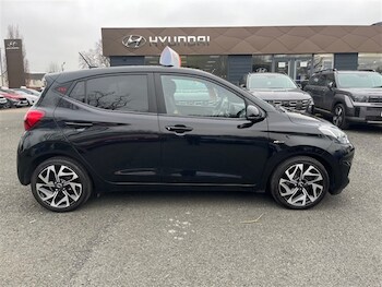 Used Hyundai i10 2023 for sale - 78483324: Photo
