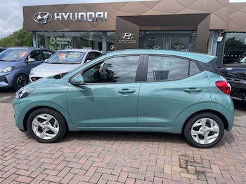 Used Hyundai i10 2023 for sale - 78632767: Photo
