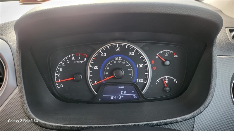Used Hyundai i10 2019 for sale - 76093116: Photo 16