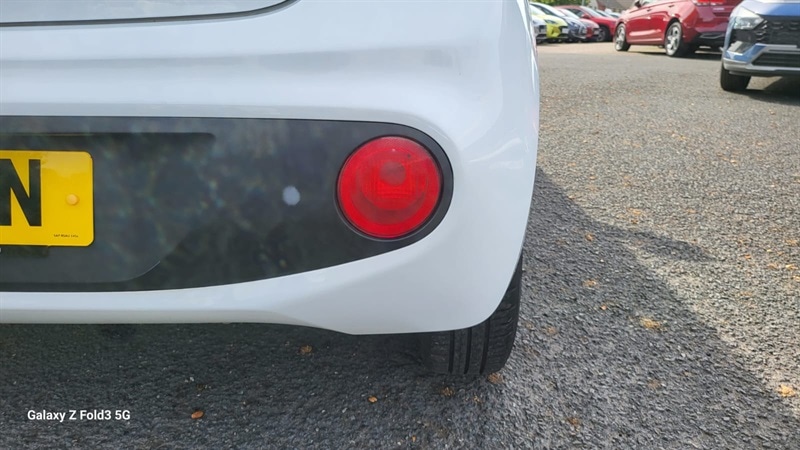 Used Hyundai i10 2019 for sale - 76093116: Photo 42