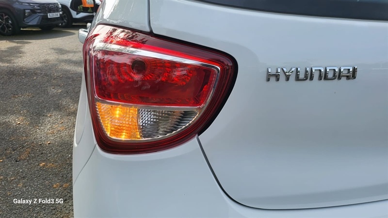 Used Hyundai i10 2019 for sale - 76093116: Photo 43