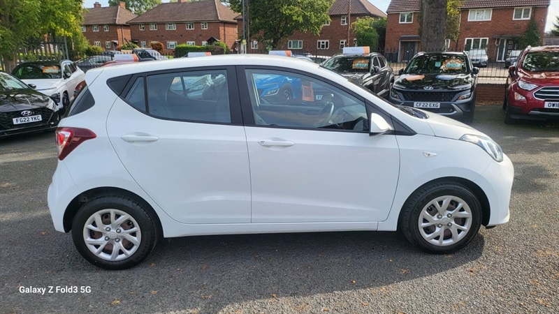 Used Hyundai i10 2019 for sale - 76093116: Photo 7