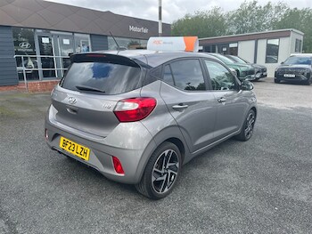 Used Hyundai i10 2023 for sale - 78570887: Photo