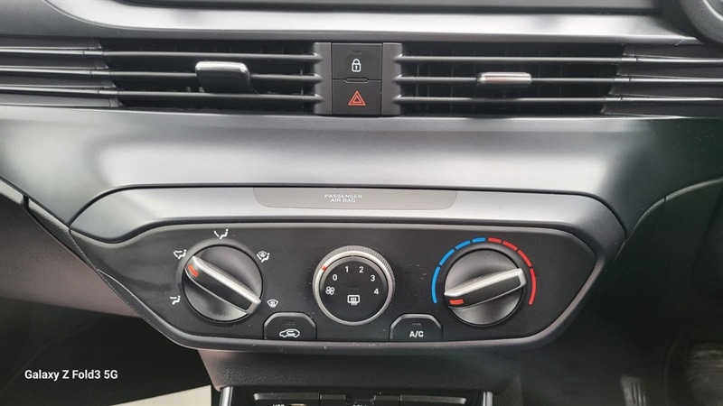 Used Hyundai i20 2023 for sale - 76197413: Photo 28