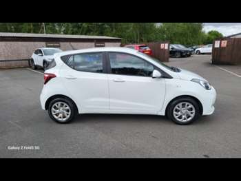 Used Hyundai i10 2017 for sale - 74754170: Photo