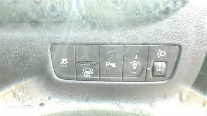 Used Hyundai KONA 2022 for sale - 76057236: Photo 15