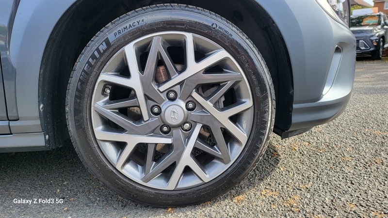Used Hyundai KONA 2022 for sale - 76057236: Photo 4