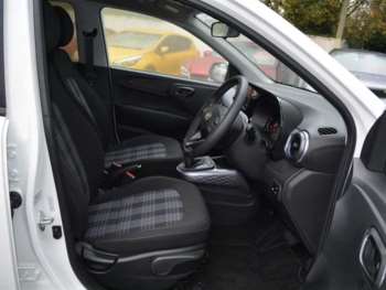 Used Hyundai i10 2023 for sale - 75047845: Photo