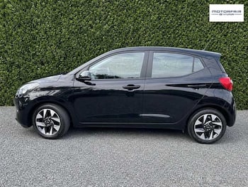 Used Hyundai i10 2023 for sale - 79763483: Photo