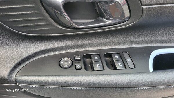 Used Hyundai i20 2023 for sale - 75178696: Photo 13
