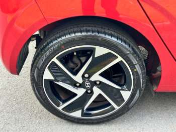 Used Hyundai i10 2022 for sale - 74844076: Photo