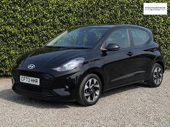 Used Hyundai i10 2023 for sale - 79619862: Photo