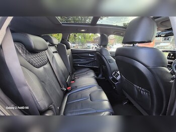 Used Hyundai Santa Fe 2019 for sale - 75957208: Photo