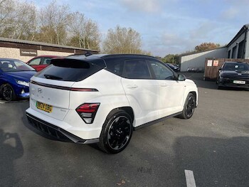 Used Hyundai KONA 2024 for sale - 74262040: Photo