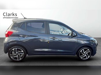 Used Hyundai i10 2023 for sale - 78483111: Photo