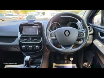 Used Renault Clio 2018 for sale - 74390617: Photo