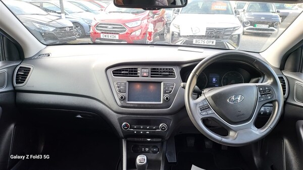 Used Hyundai i20 2019 for sale - 76236406: Photo 3