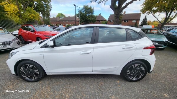 Used Hyundai i20 2021 for sale - 76236407: Photo 3