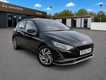 Used Hyundai i20 2024 for sale - 78806938: Photo
