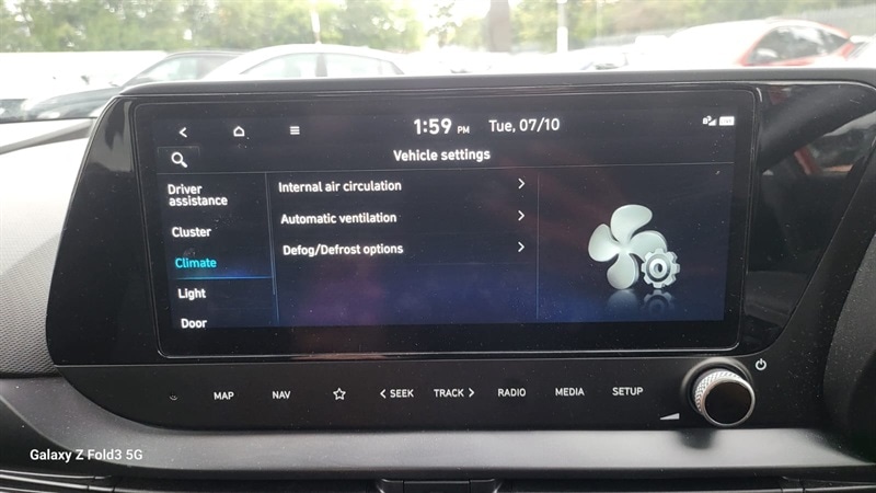 Used Hyundai i20 2023 for sale - 76197423: Photo 31