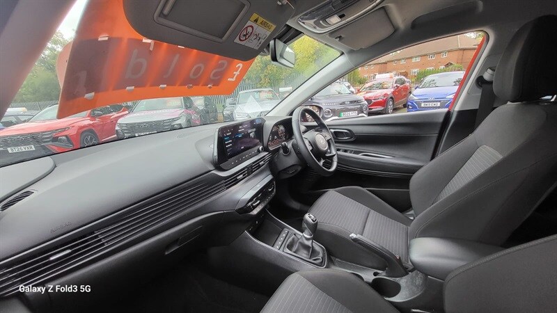 Used Hyundai i20 2023 for sale - 76197423: Photo 44