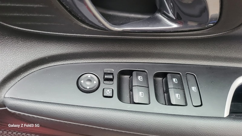 Used Hyundai i20 2023 for sale - 76197423: Photo 5