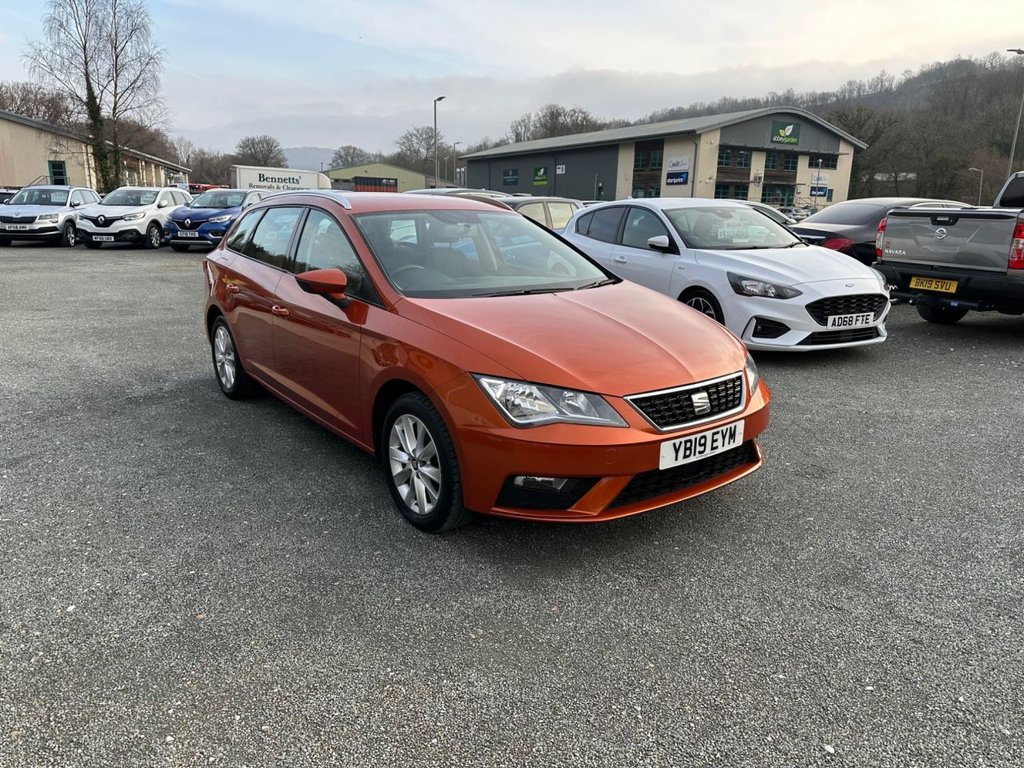 Used SEAT Leon 2019 for sale - 76034996: Photo 1