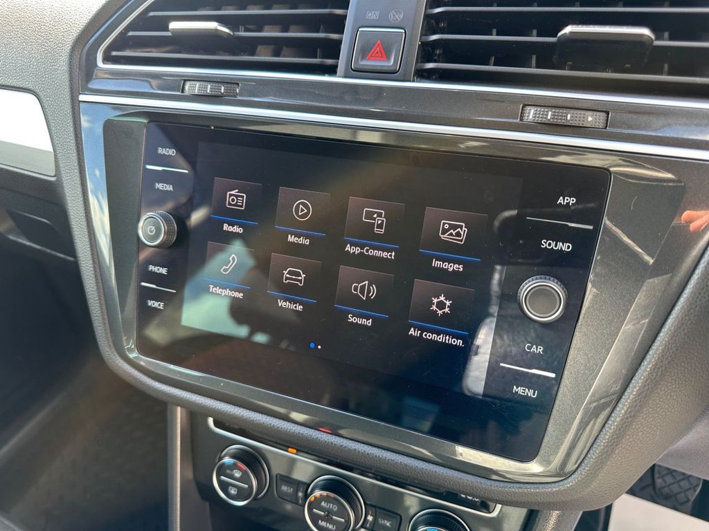 Used Volkswagen Tiguan 2018 for sale - 76039431: Photo 24