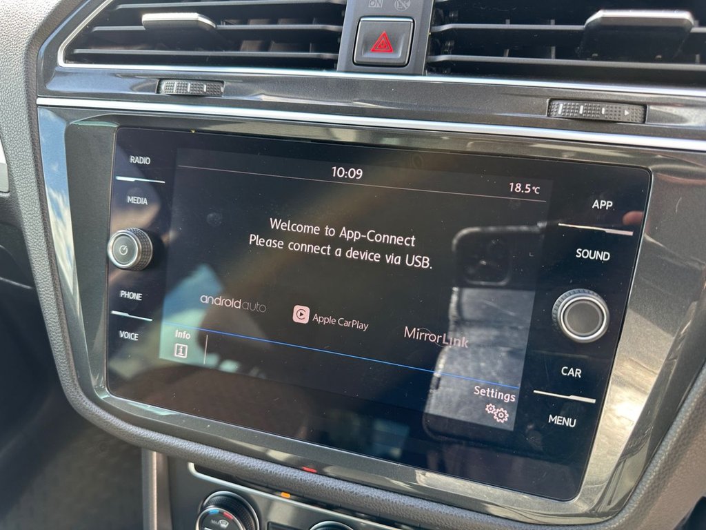 Used Volkswagen Tiguan 2018 for sale - 76039431: Photo 31