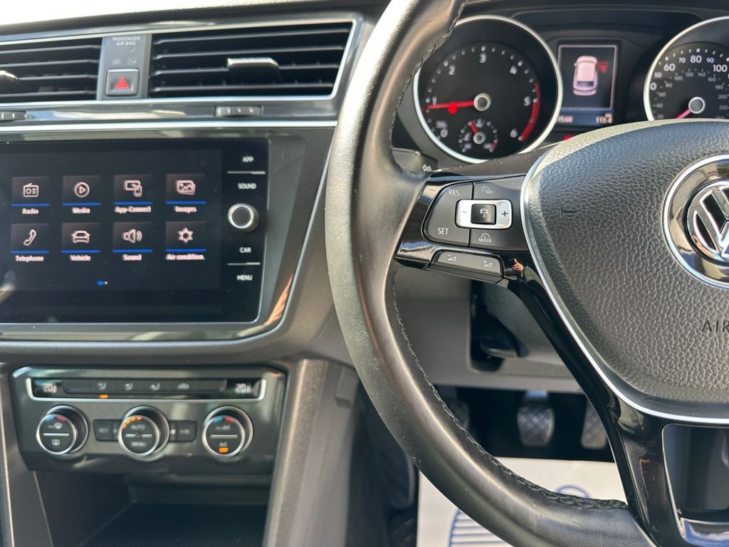 Used Volkswagen Tiguan 2018 for sale - 76039431: Photo 34