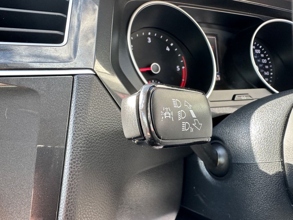 Used Volkswagen Tiguan 2018 for sale - 76039431: Photo 36