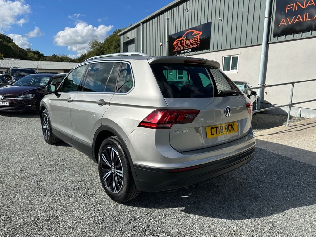 Used Volkswagen Tiguan 2018 for sale - 76039431: Photo 4