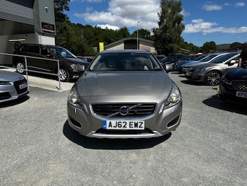 Used Volvo V60 2012 for sale - 79385430: Photo
