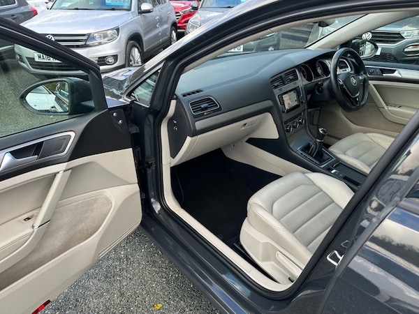 Used Volkswagen Golf 2017 for sale - 76267104: Photo 12