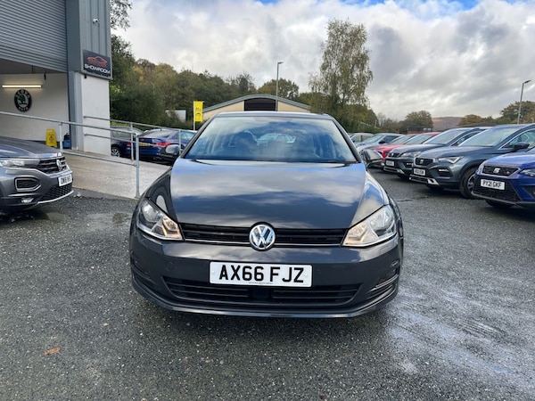 Used Volkswagen Golf 2017 for sale - 76267104: Photo 2