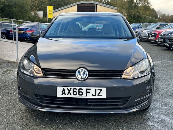 Used Volkswagen Golf 2017 for sale - 76267104: Photo 47